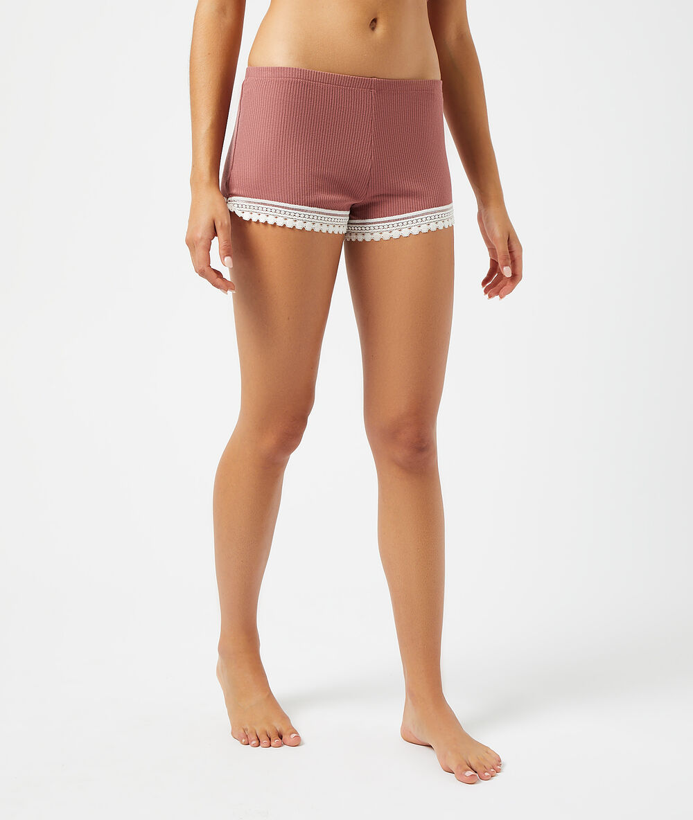 Shorts mit spitzensaum blush.