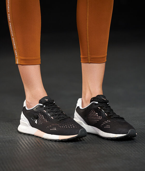 Neu! Sneakers von Etam und Le Coq Sportif Neu! Sneakers von Etam und Le Coq Sportif;${refinementColor}