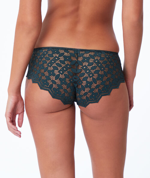 Shorty aus spitze tannengrün.