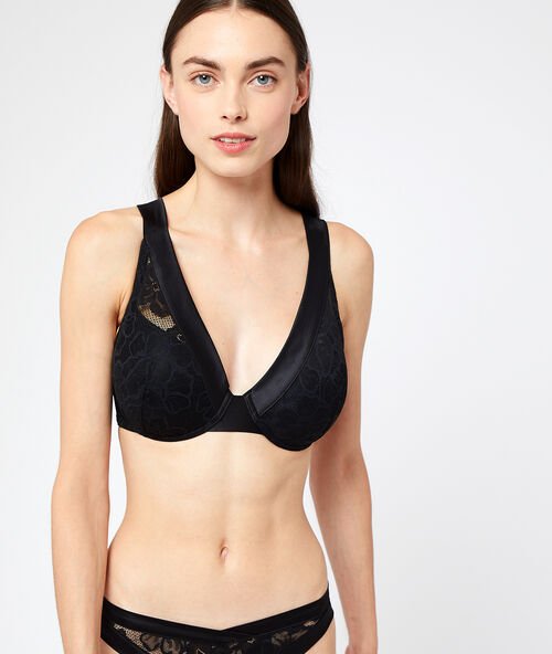 Soutien-gorge n&deg;6 - triangle naturel en dentelle noir.
