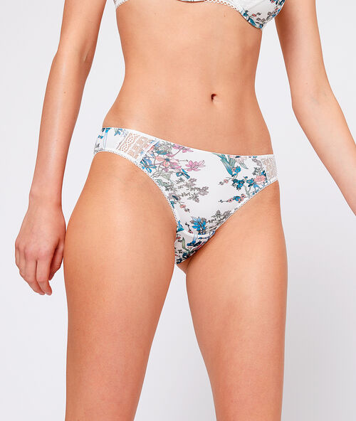 Panty mit floralem print, spitzendetails ekr&uuml;.