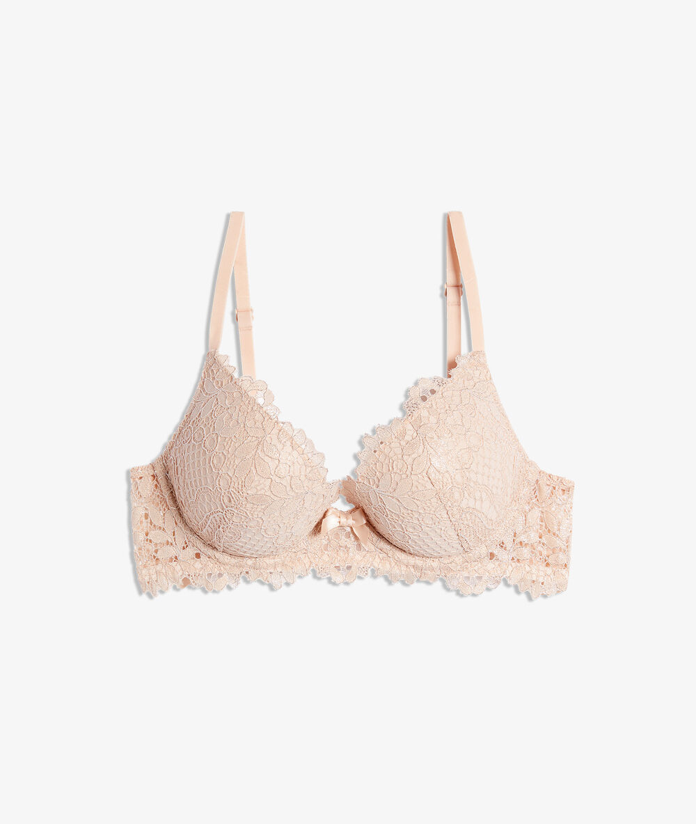 Bh nr. 2 – tief ausgeschnittener push-up blush.