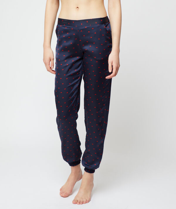 Seidig schimmernde Hose mit Marienkäfer-Print Seidig schimmernde Hose mit Marienkäfer-Print;${refinementColor}