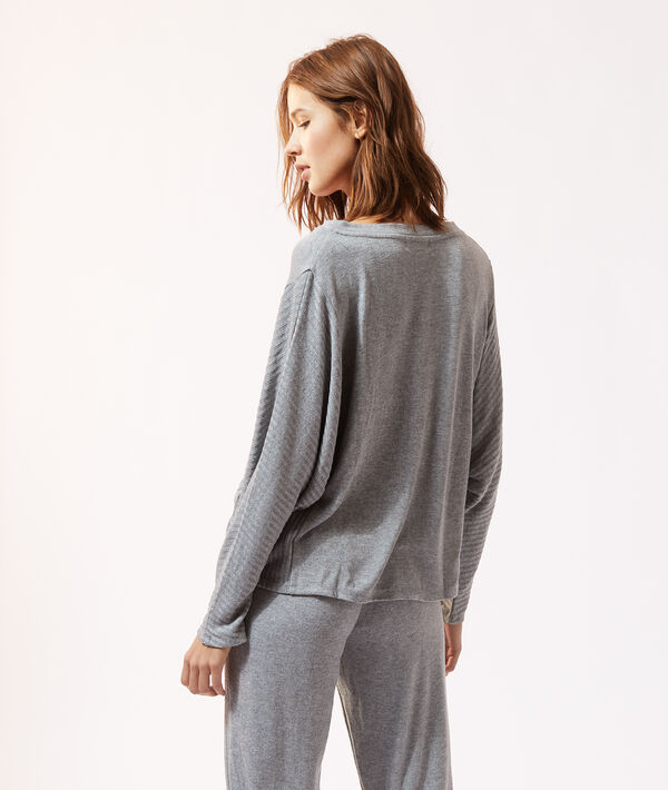 Top mit langen Ärmeln und Knöpfen Top mit langen Ärmeln und Knöpfen;${refinementColor}