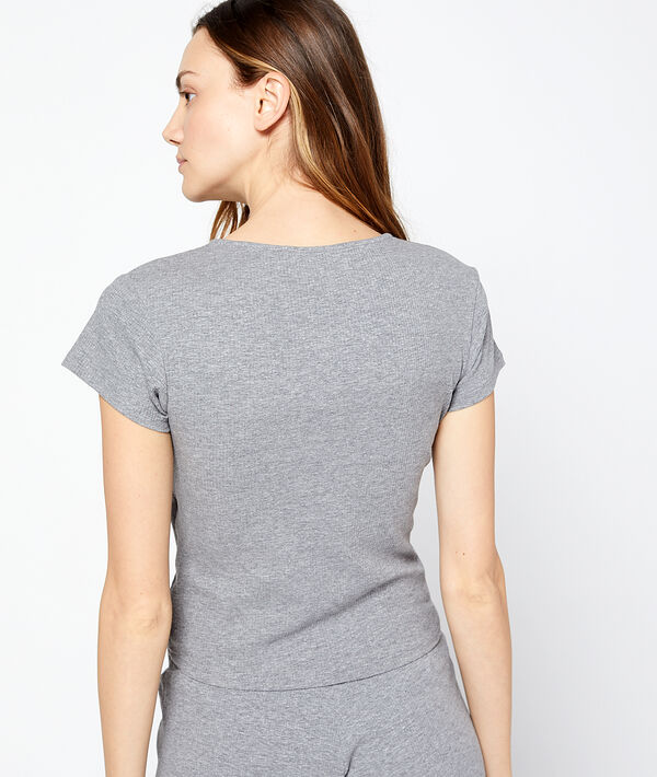 Crop-Top in Wickeloptik Crop-Top in Wickeloptik;${refinementColor}