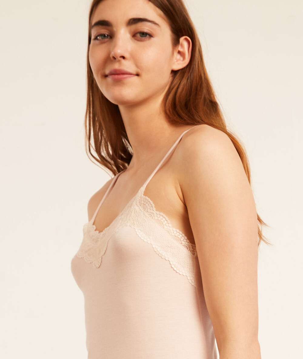 Nachthemd mit details aus spitze babyrosa.