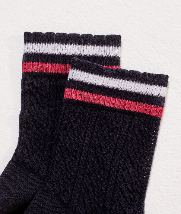 Socken im Pointelle-Stil Socken im Pointelle-Stil