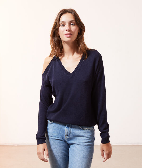 Pullover mit asymmetrischem V-Ausschnitt Pullover mit asymmetrischem V-Ausschnitt