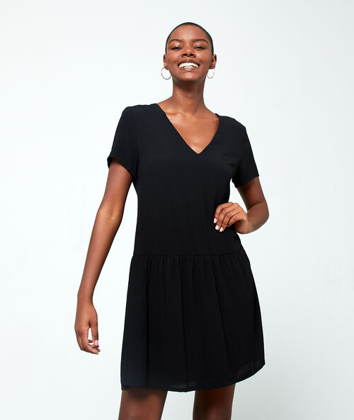 Flie&szlig;endes kleid schwarz.