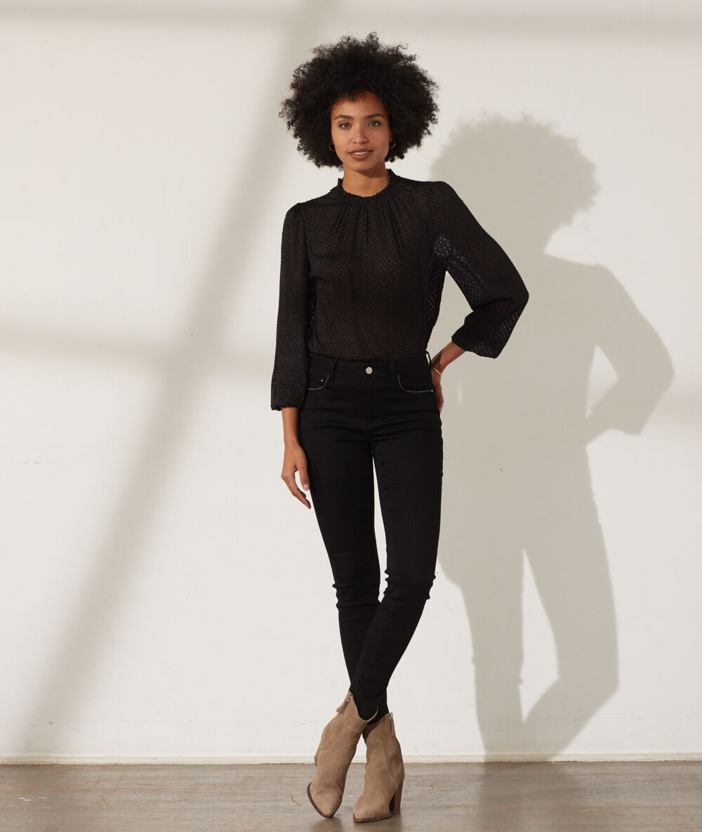 Slim-jeans mit push-up-effekt schwarz.