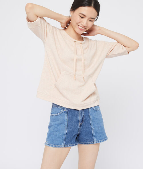 T-shirt in sweat-optik blassrosa.