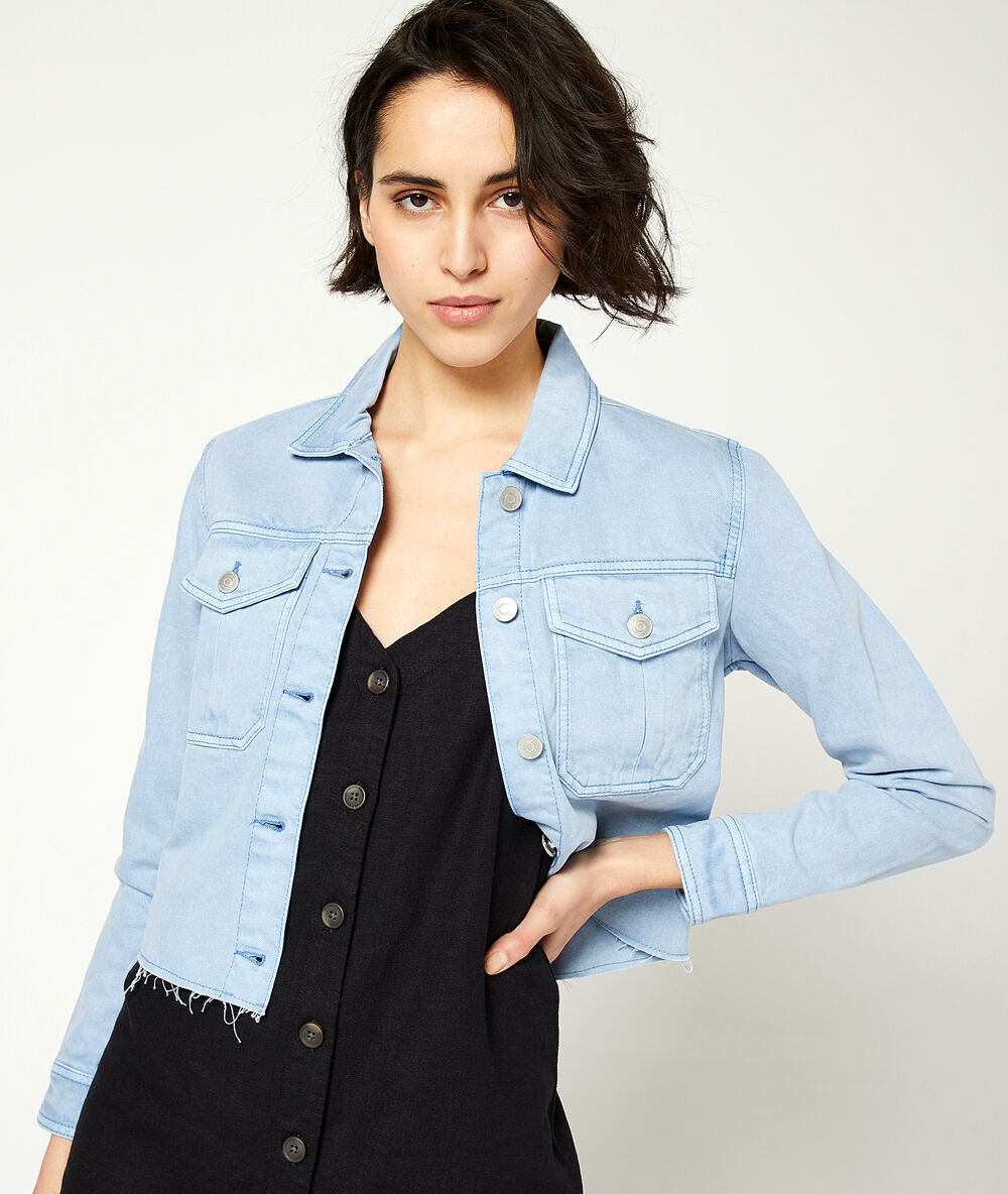 Jeans-jacke himmelblau.