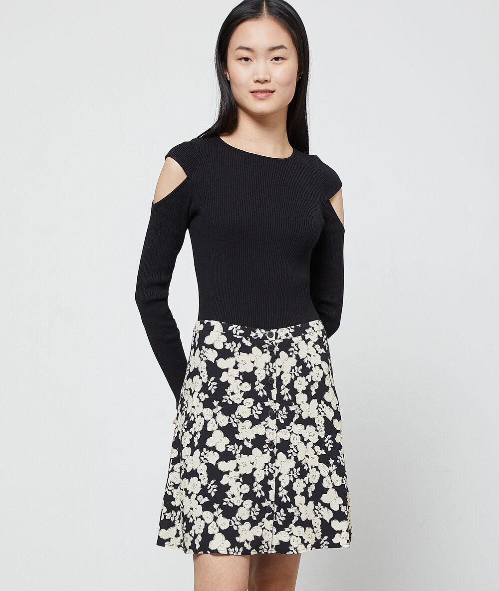 Gerippter pullover schwarz.