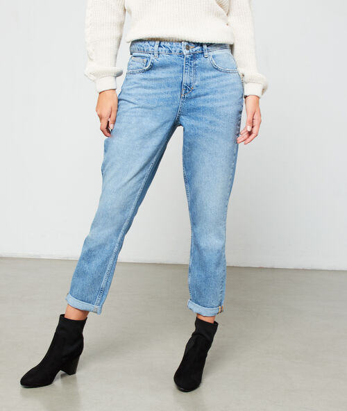 Jean boyfriend stone.