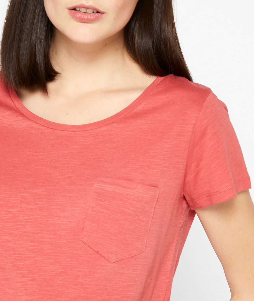 T-shirt aus bio-baumwolle himbeere.