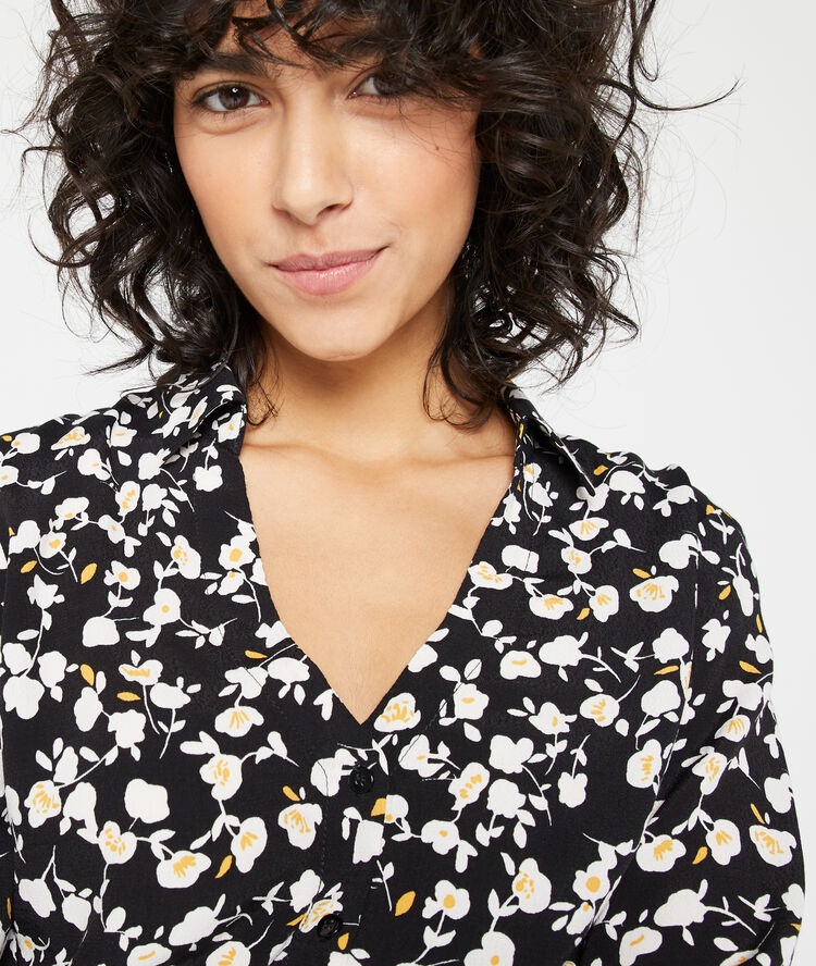 Hemd mit floralem print schwarz.