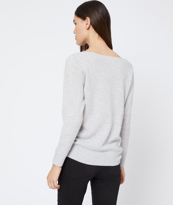 Kaschmirpullover mit U-Boot-Ausschnitt Kaschmirpullover mit U-Boot-Ausschnitt