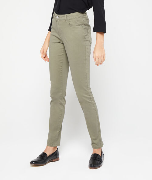 Pantalon slim en coton kaki.