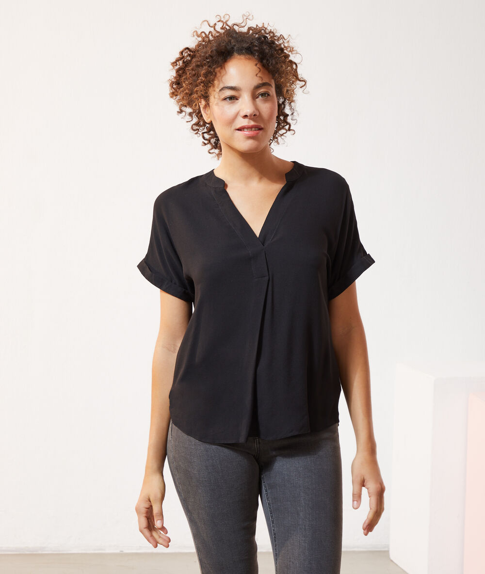 Bluse mit tunesischem kragen schwarz.
