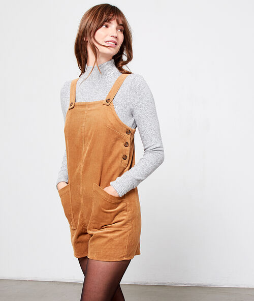 Kombi-shorts aus cordsamt camel.