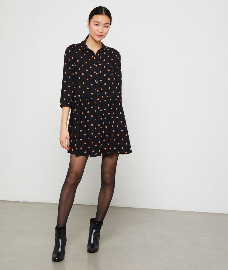 Ausgestelltes kleid mit punkten schwarz.