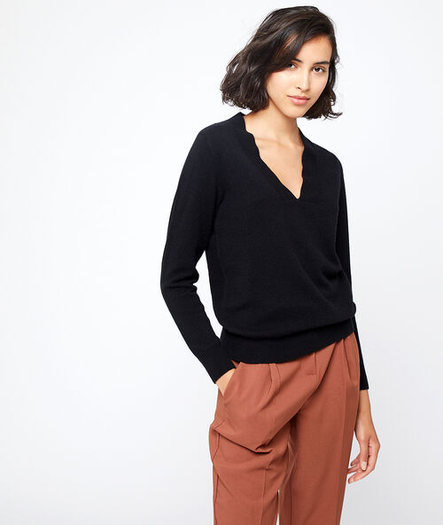 Kaschmirpullover mit v-ausschnitt schwarz.