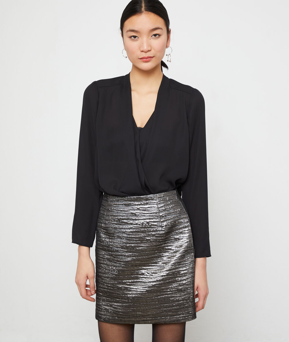 Wickelbluse schwarz.
