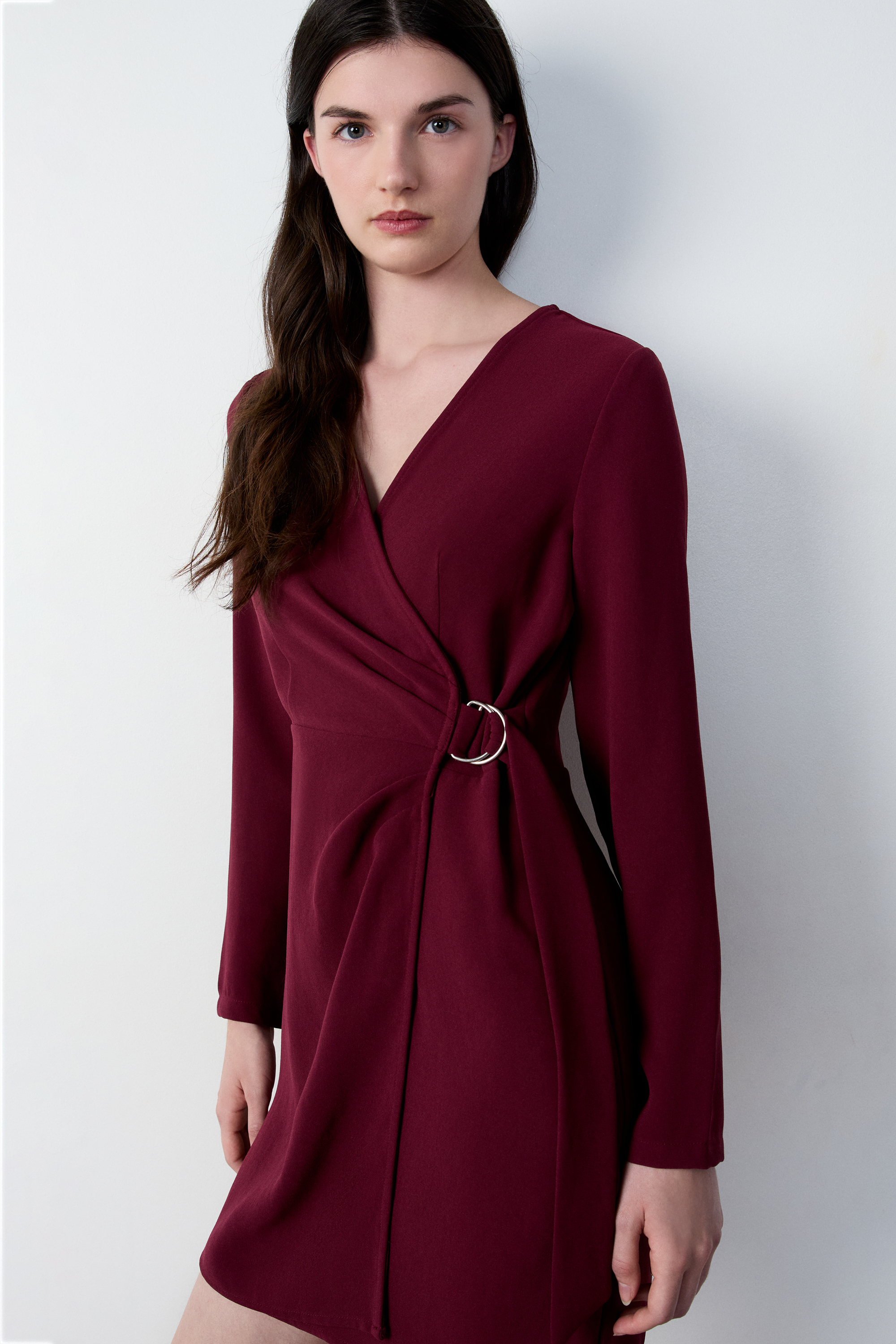 Kurzes Flie endes Kleid PAULA BORDEAUX GRENAT ETAM kurzes-flie-endes-kleid-paula-bordeaux-grenat-etam